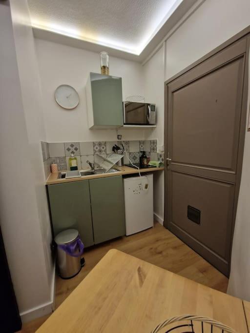 Apartamento Studio Cosy - Coeur Du Vieux Lyon Exterior foto